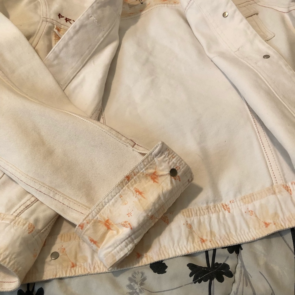 Jacket - Picture 2 of 5